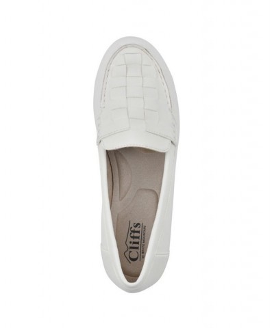 Women's Giver Moc Comfort Loafer Ecru, Tumbled, Smooth $28.98 Shoes