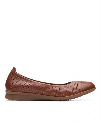 Women's Collection Jenette Ease Perforated Flats Tan/Beige $41.00 Shoes