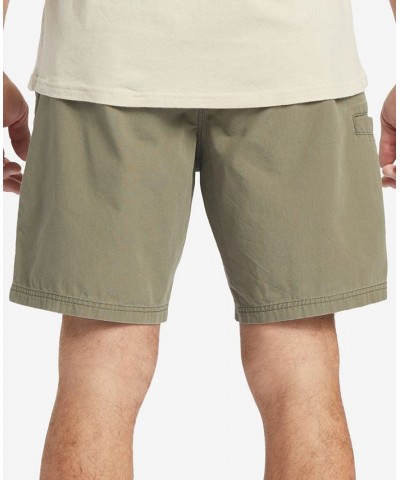 Quiksilver Men's Last Light Solid Walkshorts Green $40.00 Shorts