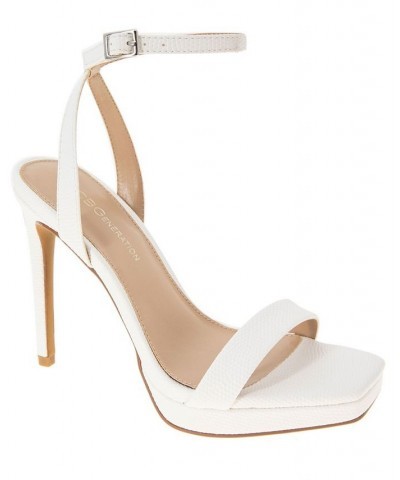 Women's Caroline Platform Sandal PD02 $53.41 Shoes