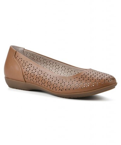 Women's Cindy Ballet Comfort Flat Tan/Beige $33.81 Shoes