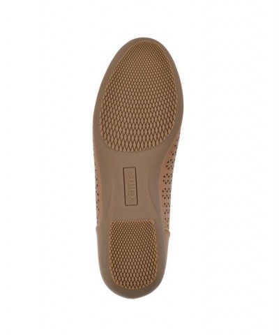 Women's Cindy Ballet Comfort Flat Tan/Beige $33.81 Shoes