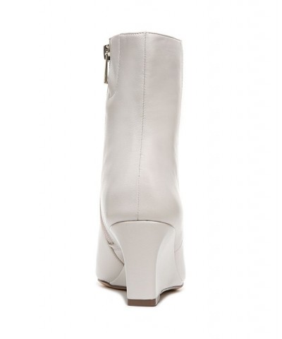 Dario Wedge Booties White $46.77 Shoes