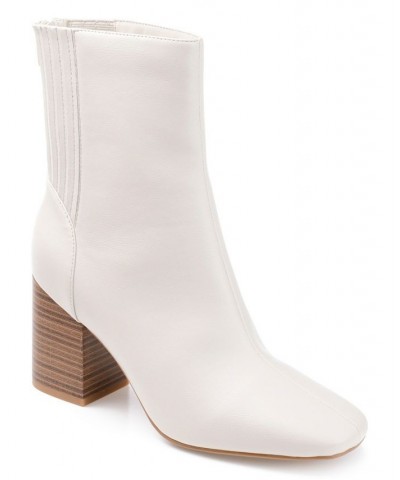 Women's Maize Bootie PD03 $37.40 Shoes