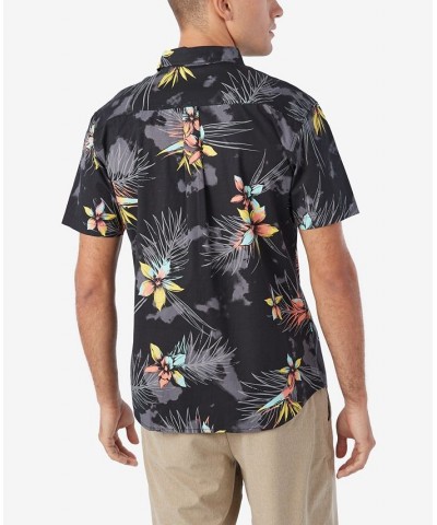 Men's Quiver Stretch Short Sleeve Standard Woven Shirt Multi $37.53 Shirts